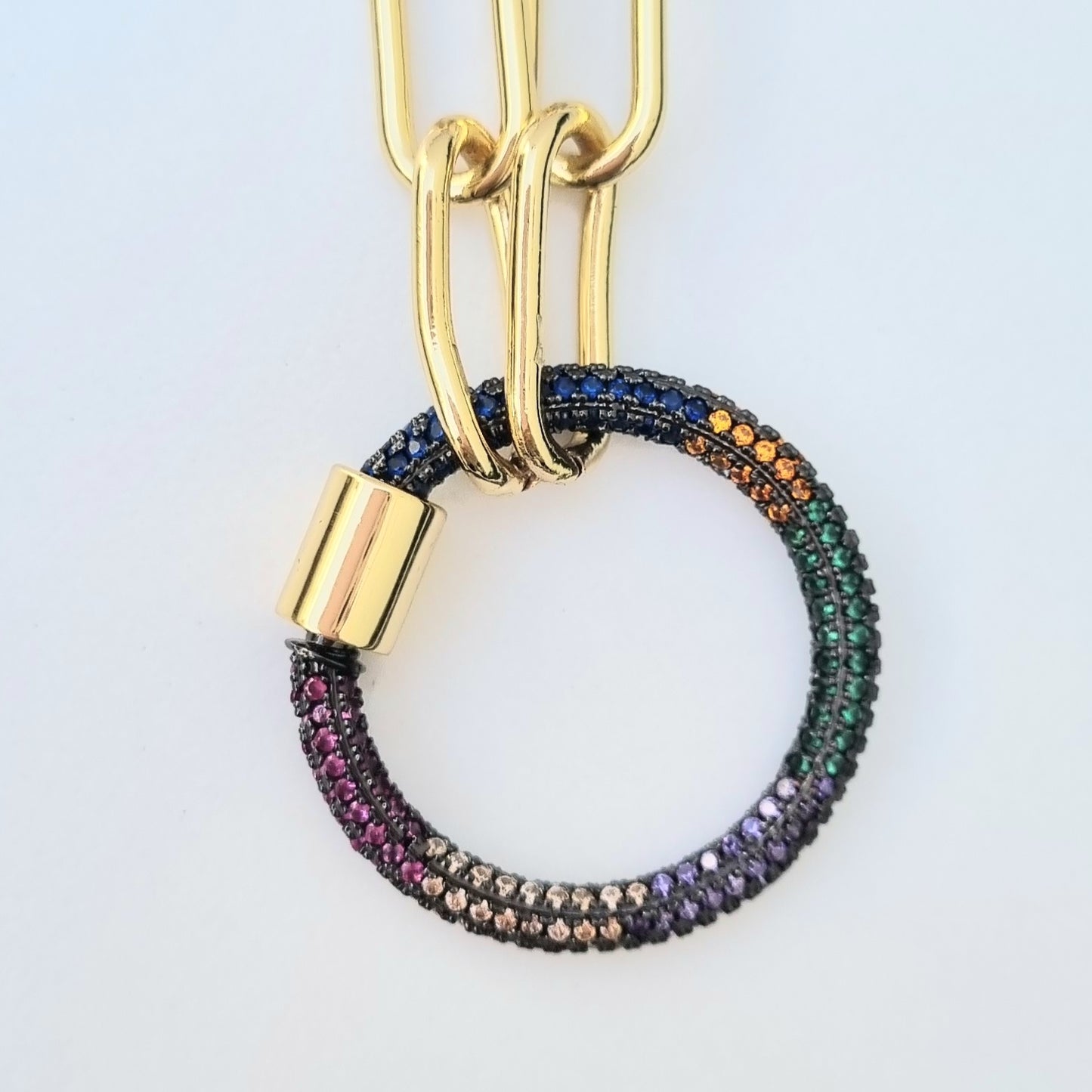 CHOKER ESLABÓN GRANDE CON DIJE INCRUSTADO CON ZIRCONIA MULTICOLOR