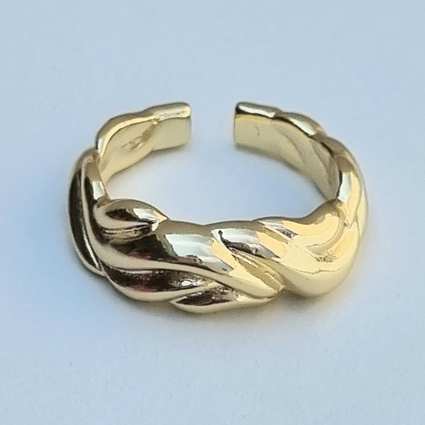 ANILLO CHAPA DE ORO AJUSTABLE ONDAS TRENZADAS